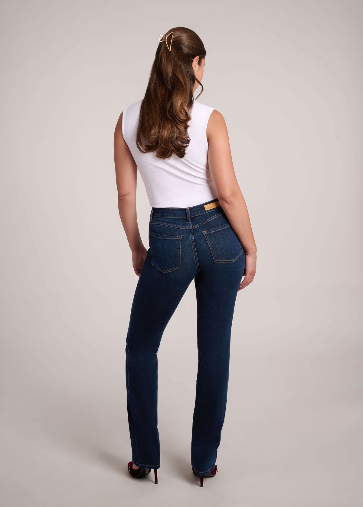 Straight - Dark Indie