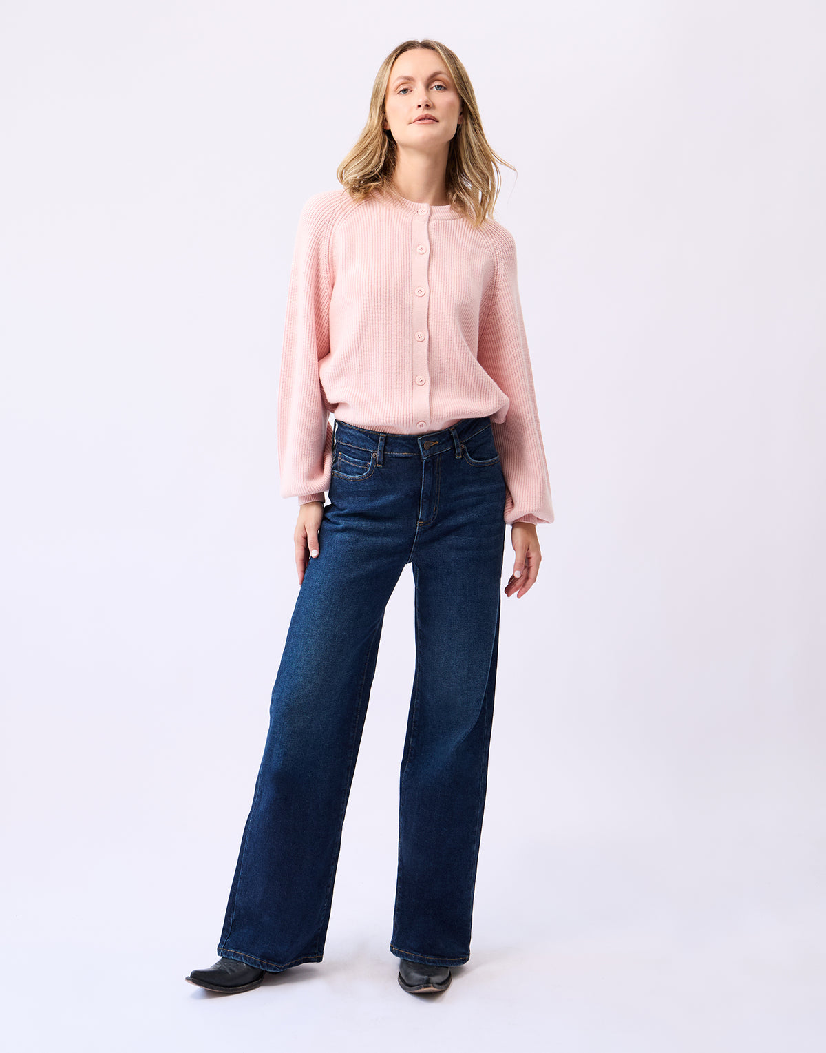 Lily Wide Leg - Classic Rise - Maia - Yoga Jeans - side view