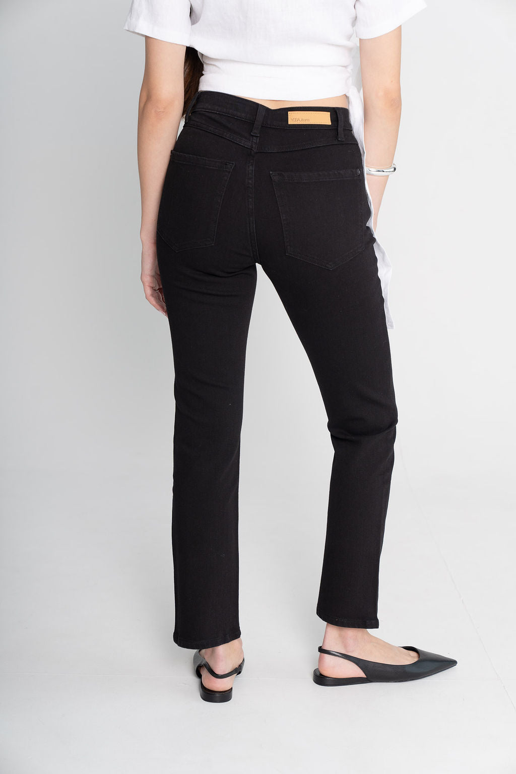 Straight - Black