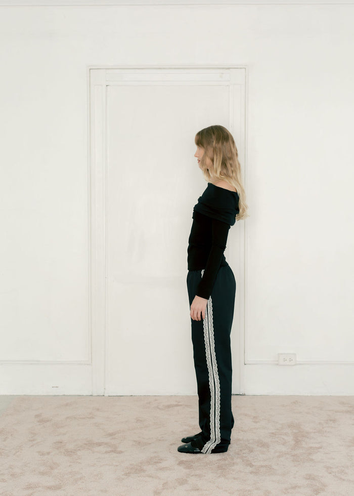 Sofina Pant