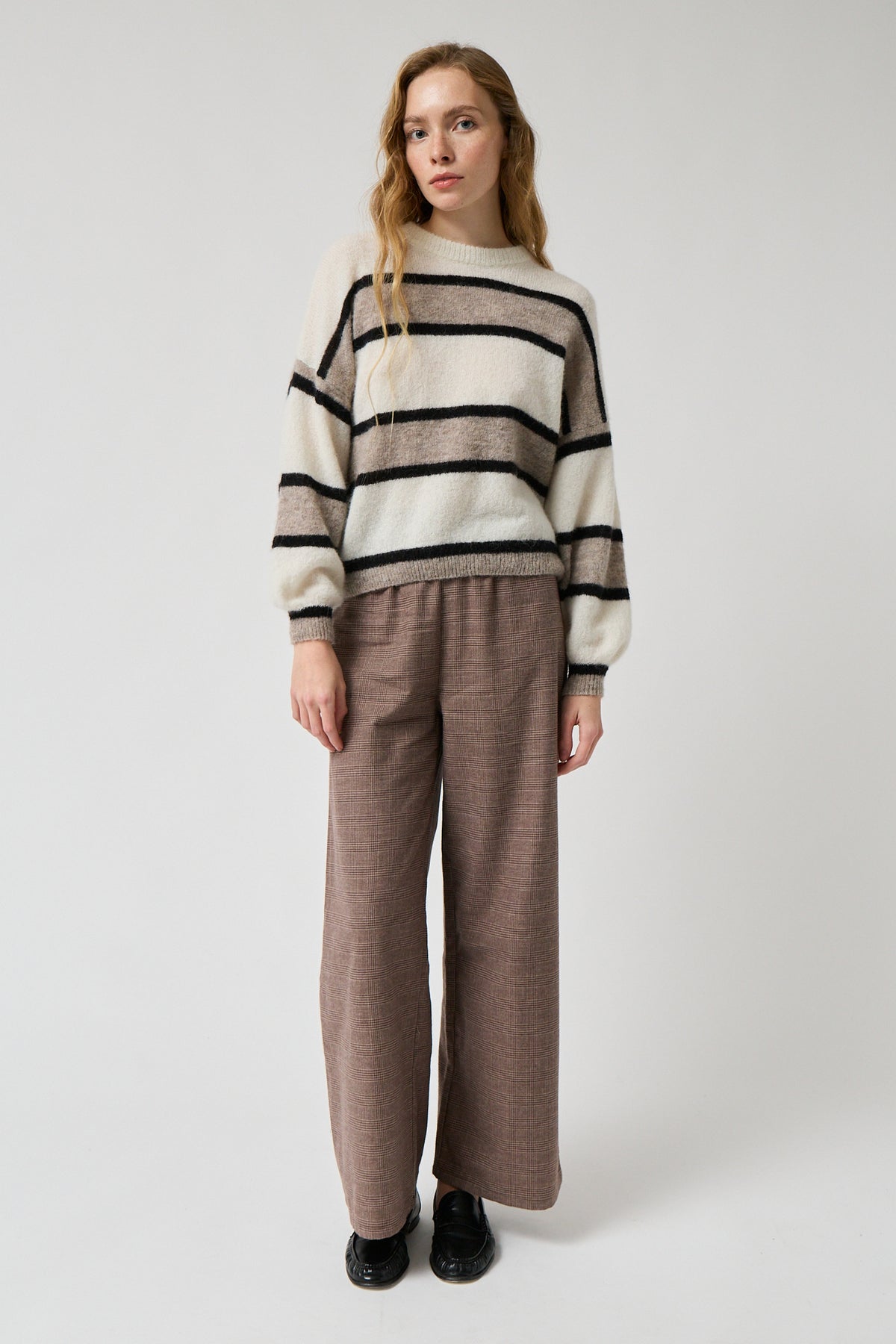Briox Sweater - Amt. Studio - close-up view