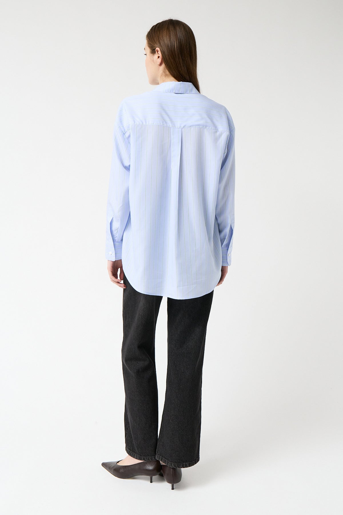Salty Shirt - Amt. Studio - close-up view